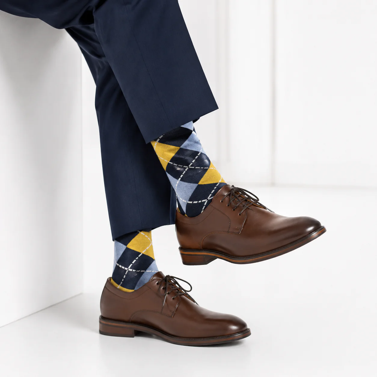 Gold Argyle Men's Socks - Image 2