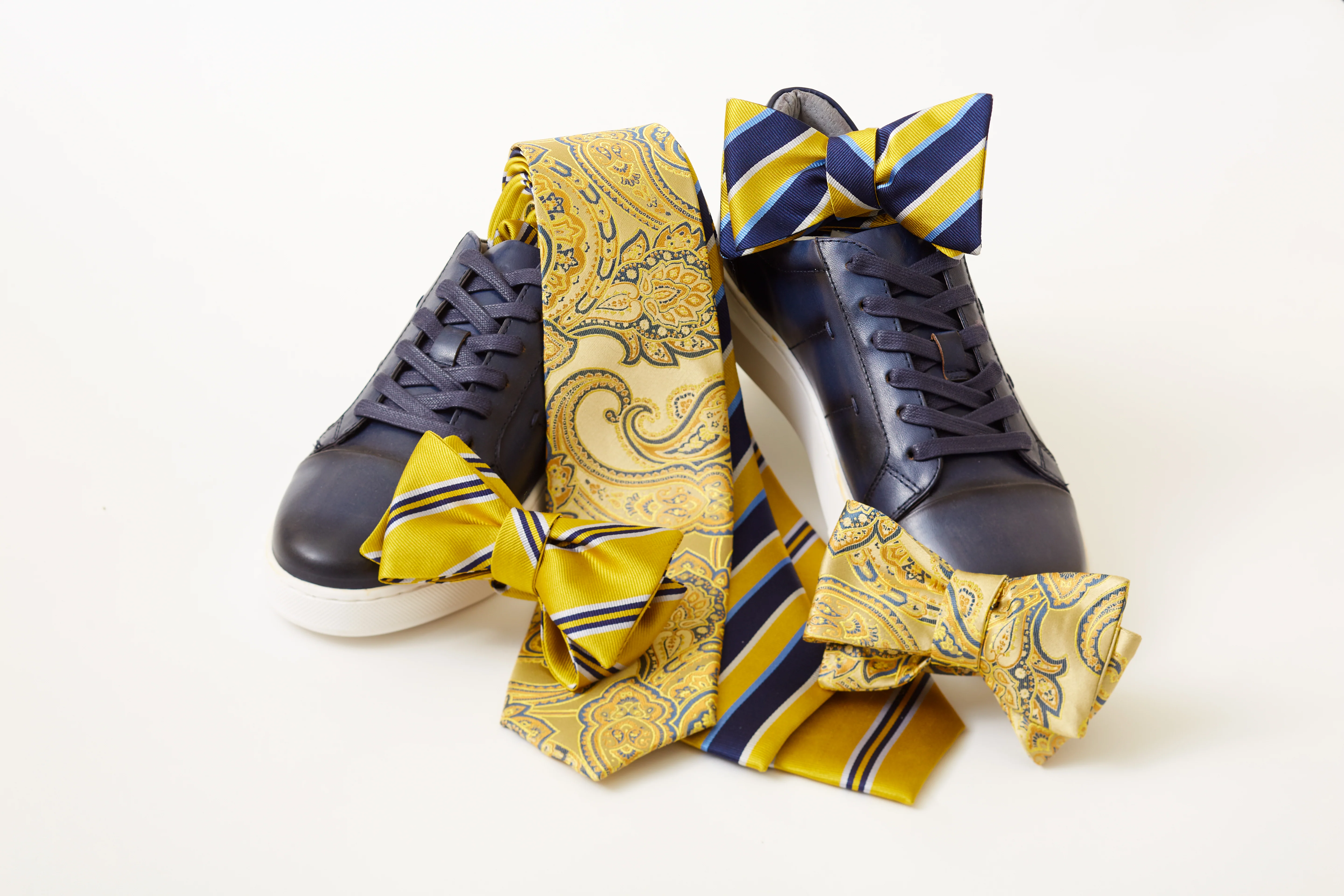 Hallstan - bow ties - Image 4